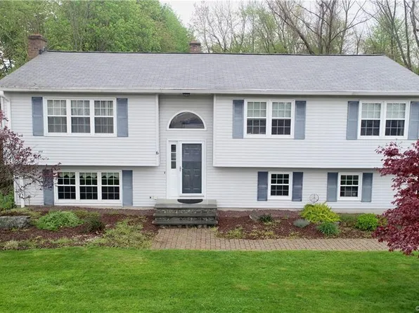 6 Savelle Road, Ansonia, CT 06401