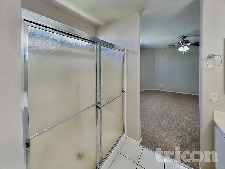 5703 Roundrock Dr — Photo 10