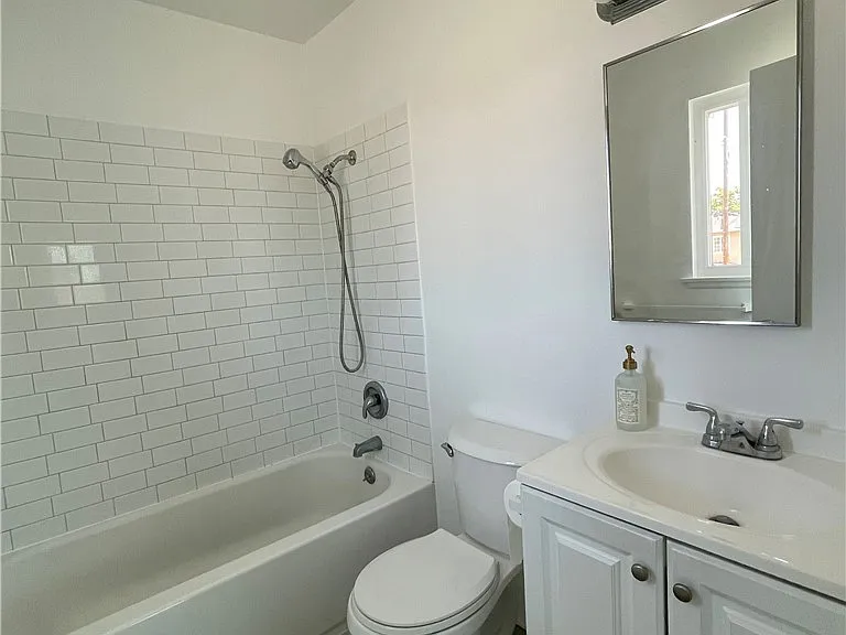 1781 W Ball Rd #4 — Photo 14
