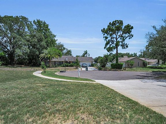 4th image of 505 WHISPERING OAK DRIVE