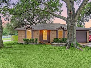 14903 Imperial Valley Dr, Houston, TX 77060