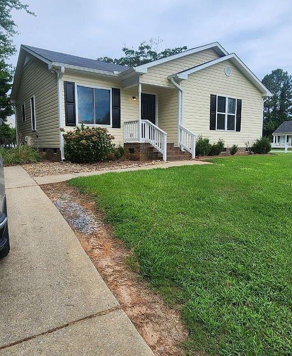 1st image of 125 Grange Dr
