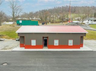 727 Twilight Hollow Rd, Charleroi, PA