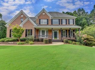 1050 Russell Pt, Suwanee, GA 30024