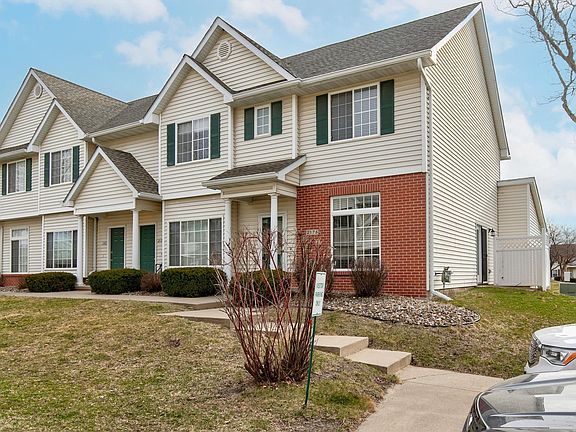 2nd image of 2175 Ridgeview Cir