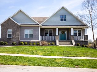 556 Earlymeade Dr, Winchester, KY 40391