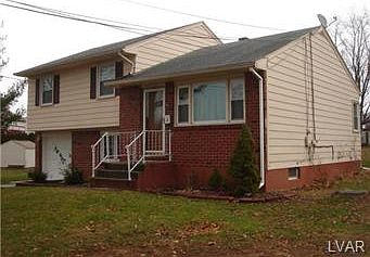 1st image of 2358 Woodcrest Ave
