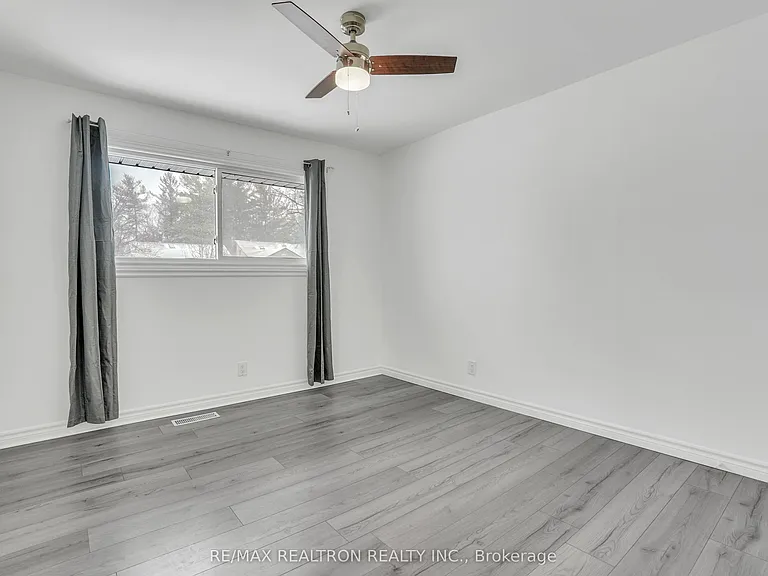 212 Little Ave — Photo 13