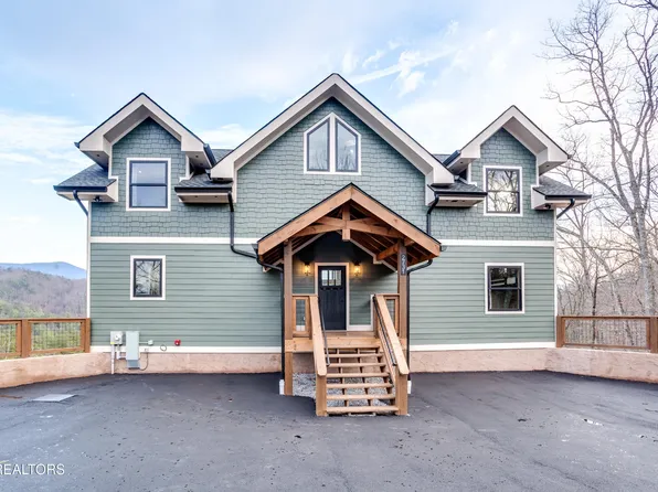 2731 Knights Ln, Sevierville, TN 37862