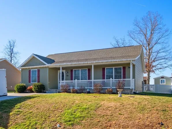 1449 Mandolin Ave, Grottoes, VA 24441