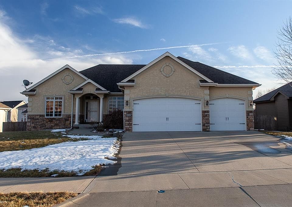 1st image of 14422 Clearview Ln