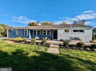 400 Meadowhurst Ln, Media, PA 19063
