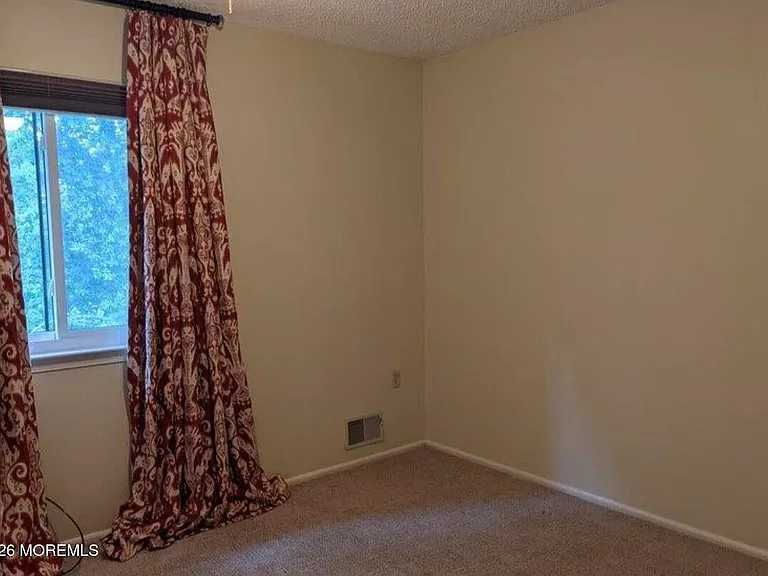 316 Burntwood Trl — Photo 5