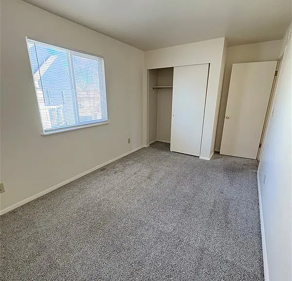 Country Crossing Apartments — Photo 12