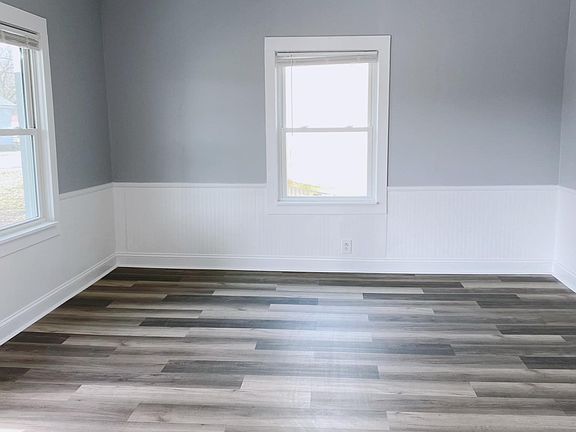 2nd image of 94 Felton St