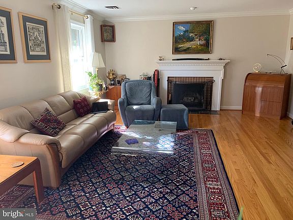 2nd image of 12308 Clement Ln