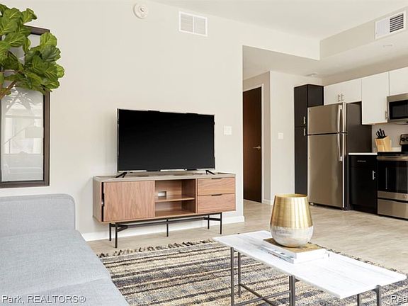 2nd image of 139 Cadillac Sq #204
