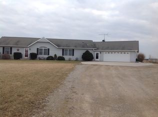 346 Ewart Rd, Grinnell, IA 50112