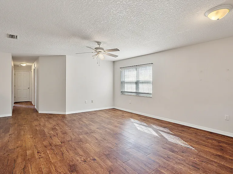 1301 Wood Duck Ln #1 — Photo 17