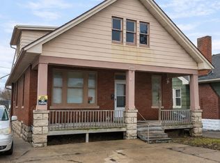 2050 Broadway St, Quincy, IL 62301