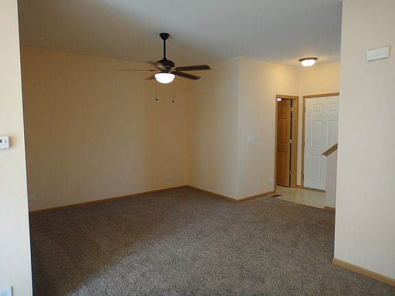 3rd image of 1526 Grand Dr Unit 4