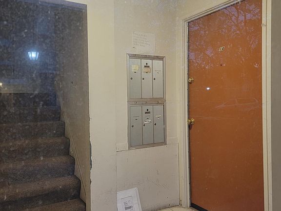 Mail box and Apartment Entry door