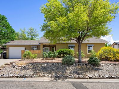 766 Longhorn Rd SE, Rio Rancho, NM, 87124
