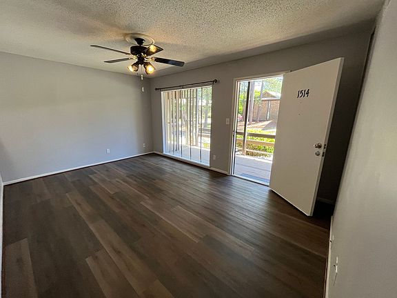 3rd image of 2812 Georgetown Dr Unit 1514