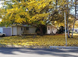 905 NW Sunset Dr, Grants Pass, OR
