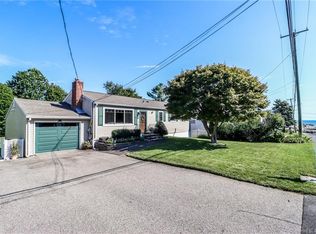 49 Platt St, Milford, CT 06460