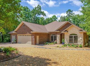 98 Magellan Dr, Hot Springs Village, AR 71909