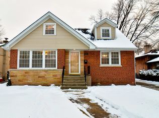 1003 Frances Pkwy, Park Ridge, IL 60068