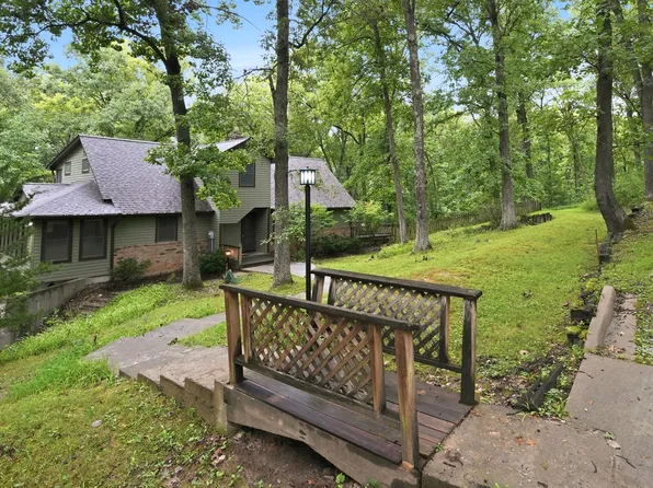 6701 N Bell Rd, Columbia, MO 65202