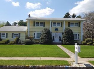 14 Hershey Rd, East Brunswick, NJ 08816