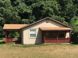 3035 Walton, Jefferson Hills, PA 15332