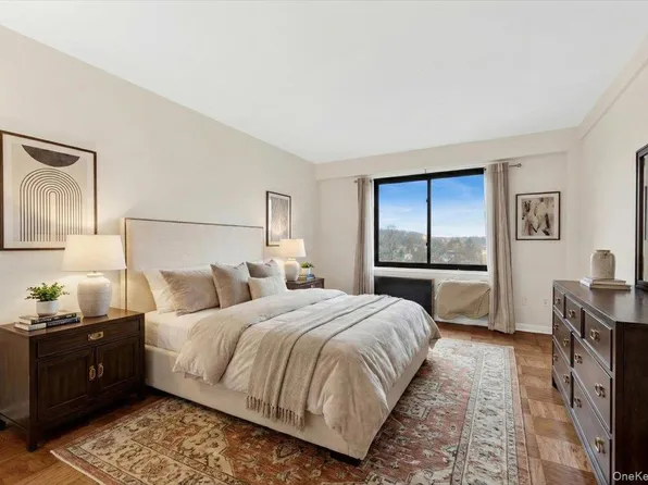 25 Lake Street #7H, White Plains, NY 10603