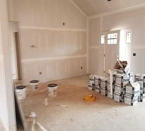 3rd image of 104 Woodgreen Dr