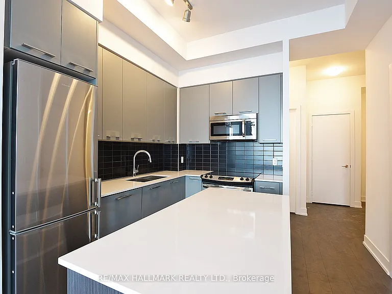 9471 Yonge St #Penthouse 01 — Photo 9