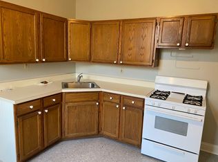 306 N Broad St, Lititz, PA 17543