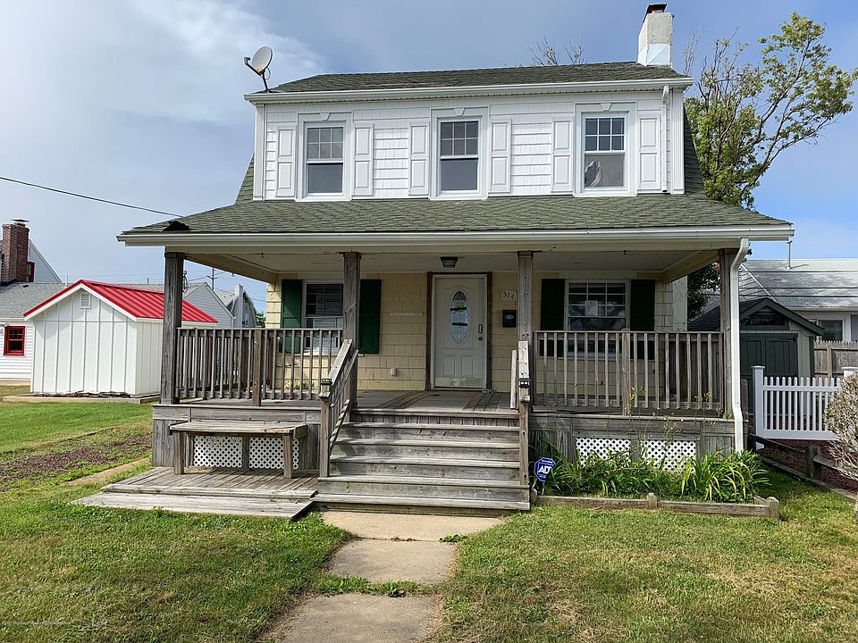 1st image of 514 Sunset Dr S