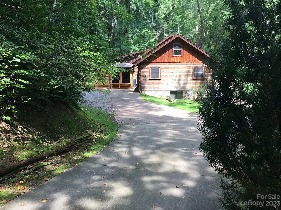 1st image of 26 Whittle Dr
