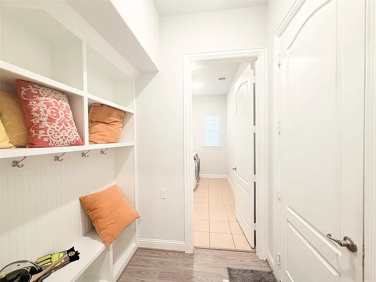 6610 Lake Oasis Dr — Photo 26