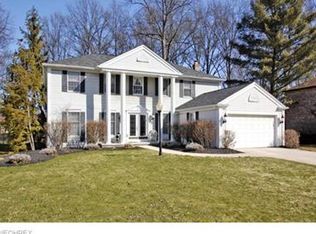 27492 Hemlock Dr, Westlake, OH 44145