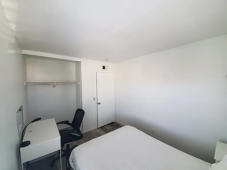 6935 Simi Pl #2 — Photo 3