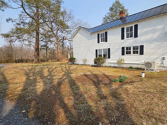 5th image of 15660 Reva Rd