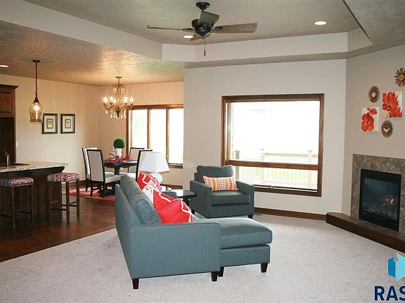 2nd image of 7413 Grand Arbor Ct