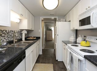 Bonterra Lakeside Apartments, Colorado Springs, CO 80906
