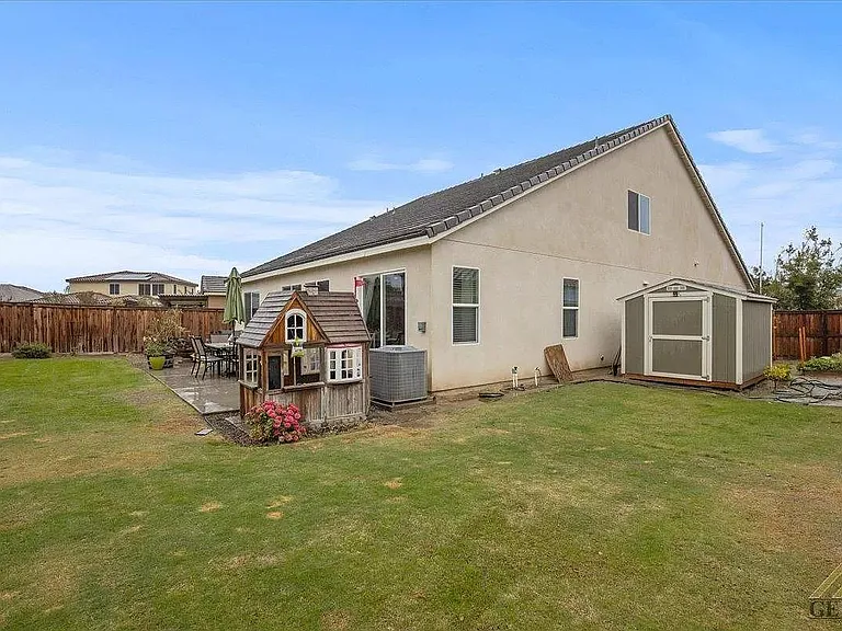 5809 Grizzly Peak Dr — Photo 2