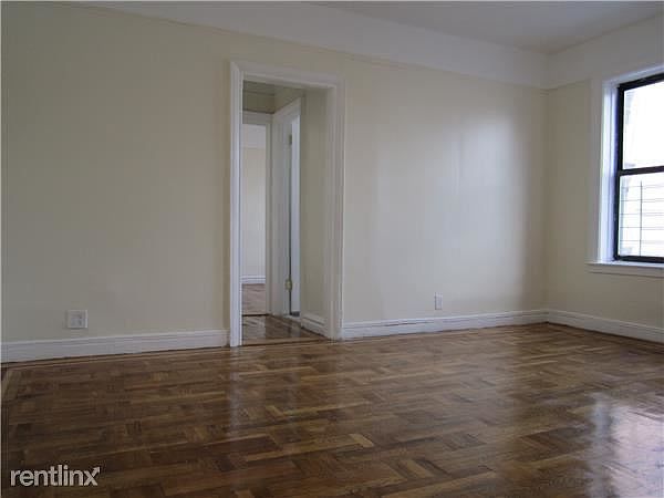 3105 Decatur Ave