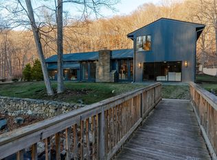 362 Hawley Rd, North Salem, NY 10560